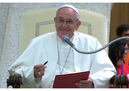 Francisco reconhece cinco santos hoje